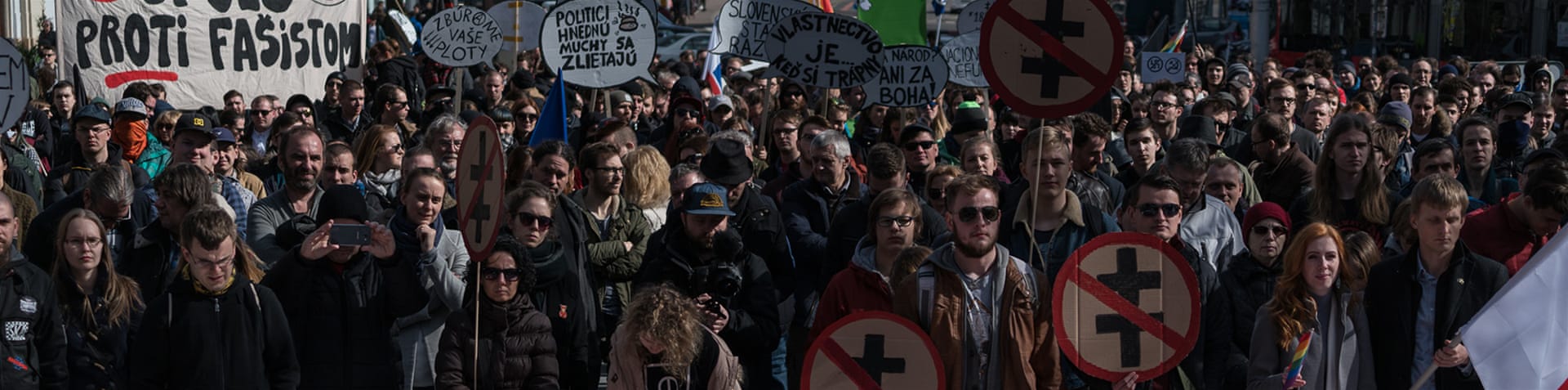 Chodil sa biť spolu s náckami, dnes proti nim bojuje. Najnebezpečnejší sú fašisti v zálohe, tvrdí