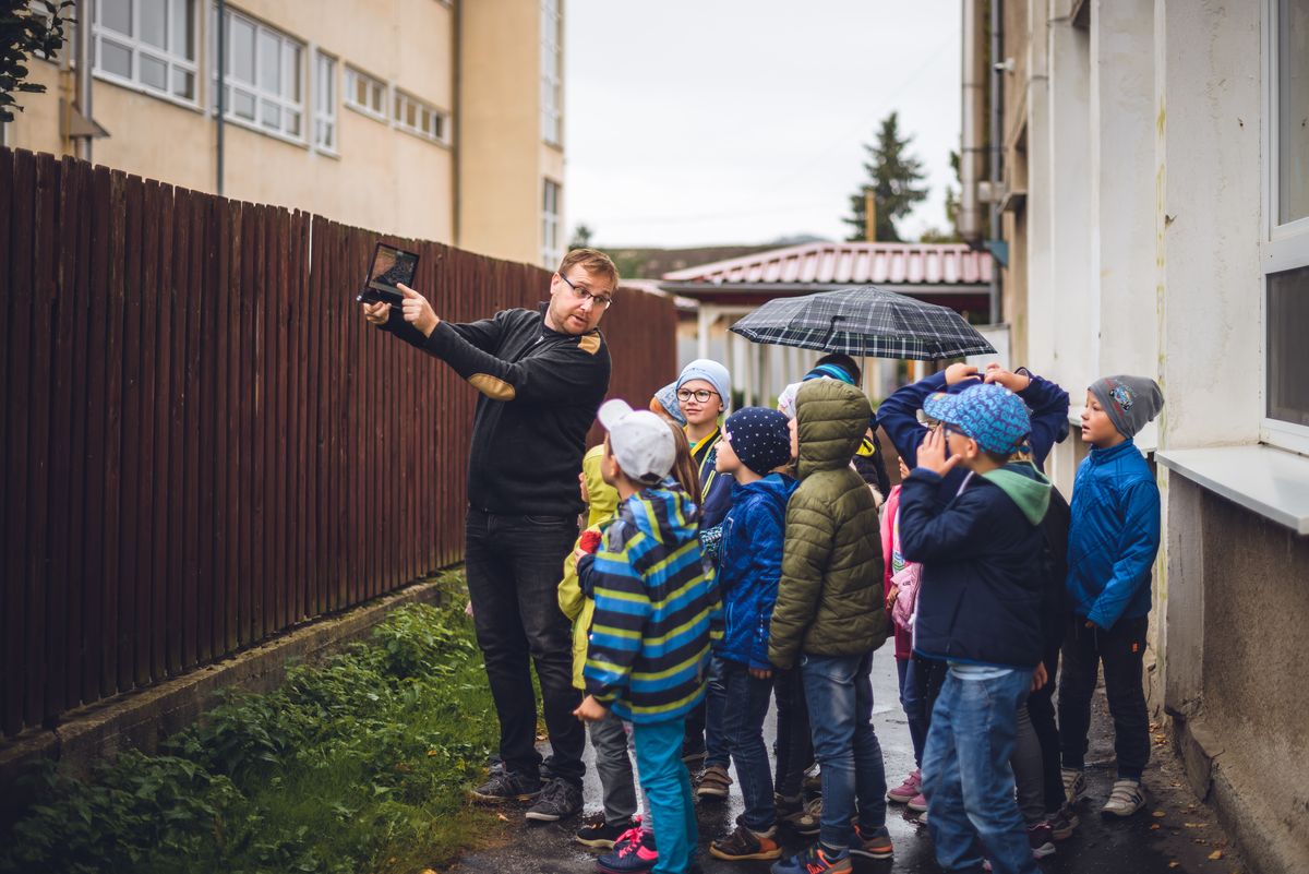„Radar na mňa! Kto ešte nemá signál?“